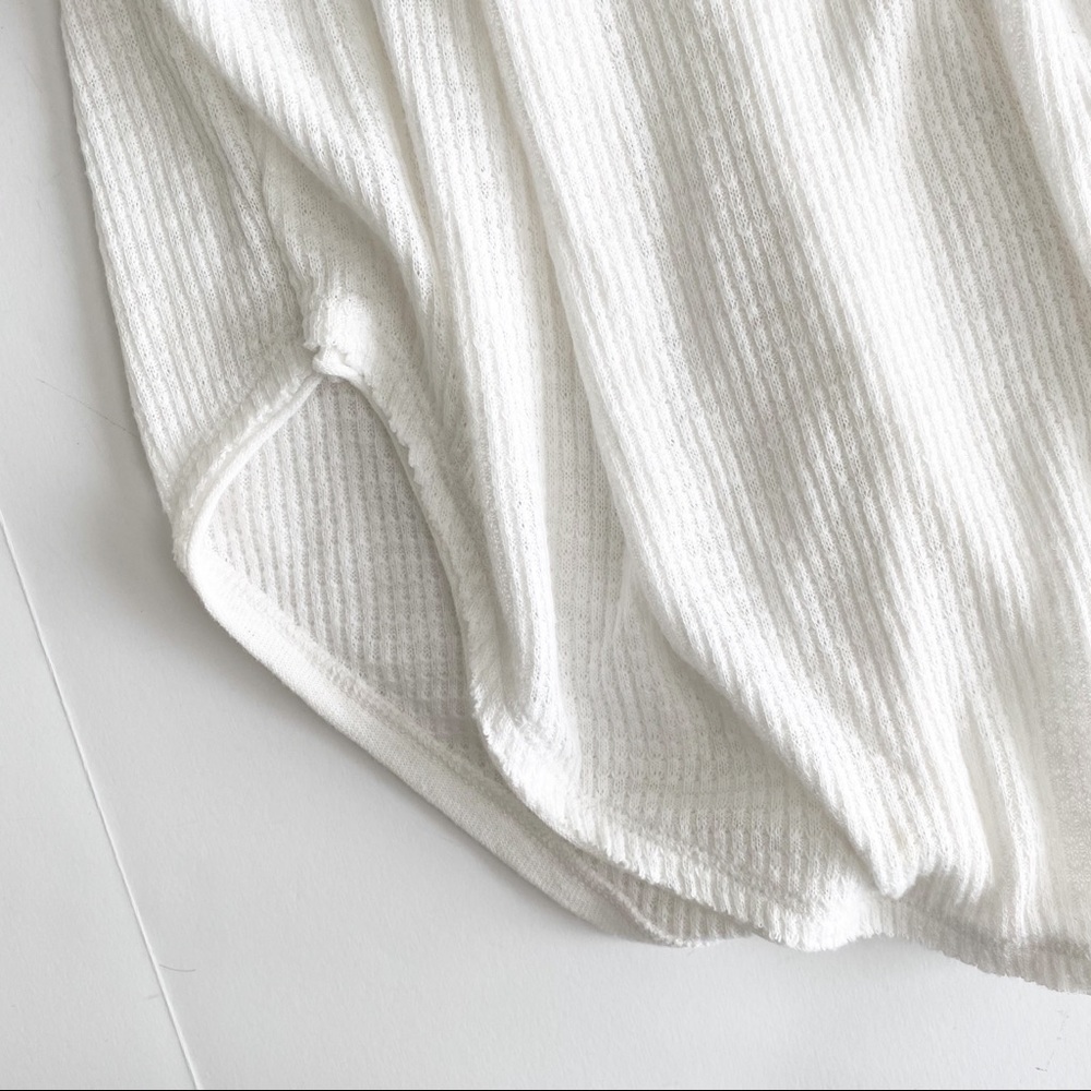 Free People Must Have Henley White Thermal - Picture 4 of 5